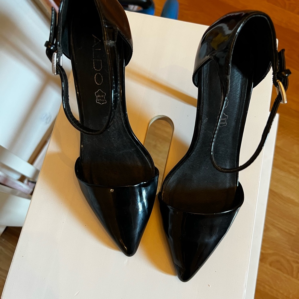 Aldo black 4 inch heels